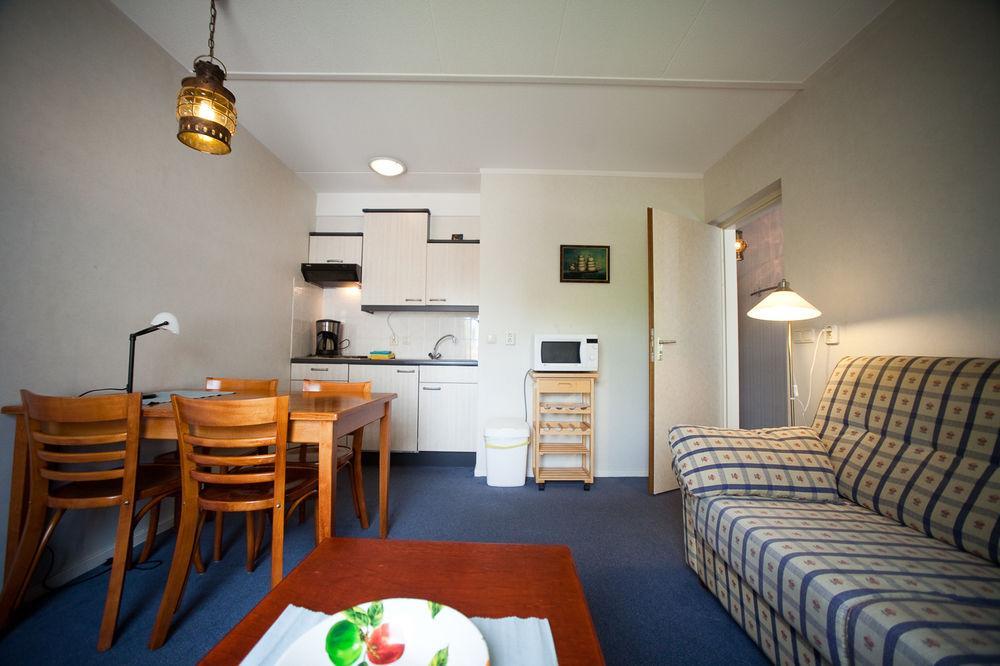Hanzehuis Appartementen Stavoren Exterior photo